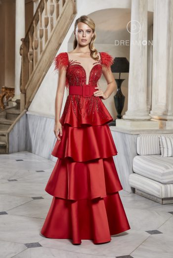 Omuz ve Sırt Detaylı, Kat Katlı Abiye Modeli